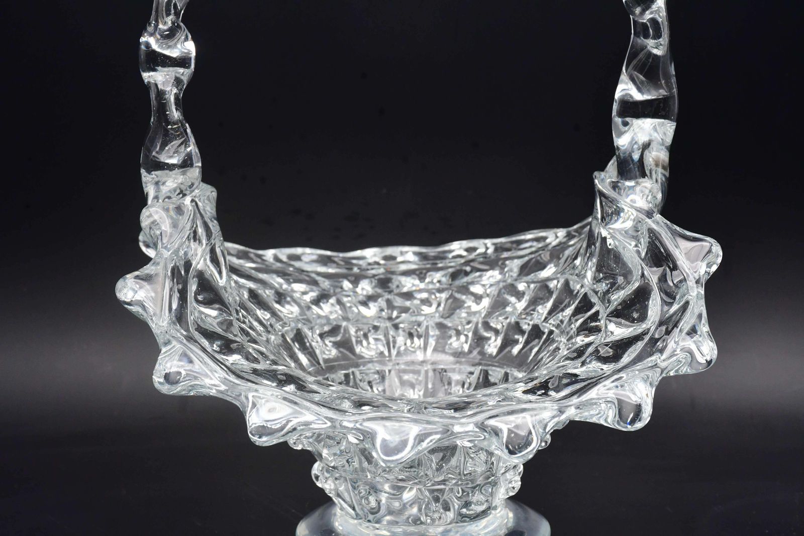 976.0 Barovier Rostrato Murano Italian Glass Basket Centerpiece Vase, 1940s photo