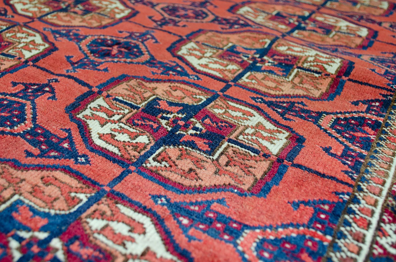 Antique Tekke Rug 210x113cm photo 1600.0