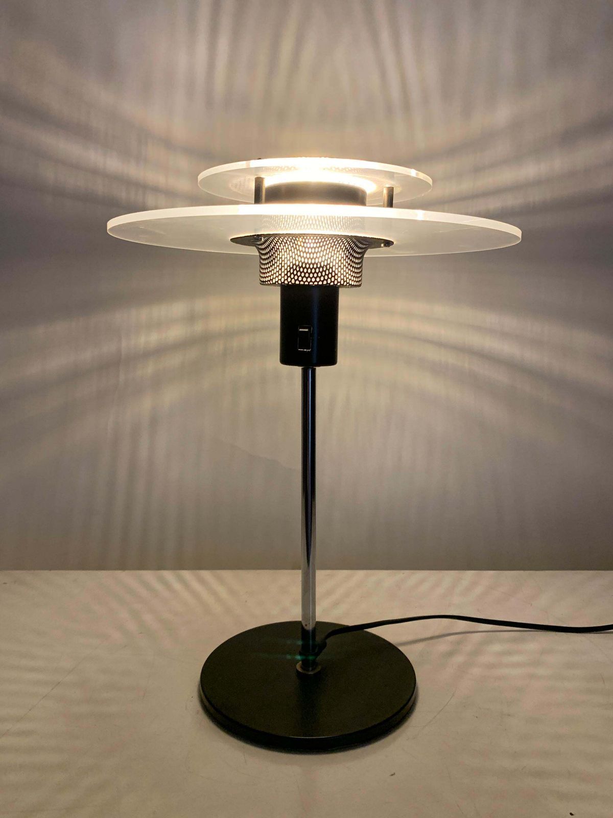 1398.0 Space Age Cirkel Ikea Table Lamp Plexiglass (Acrylic) And Metal, 1990 photo