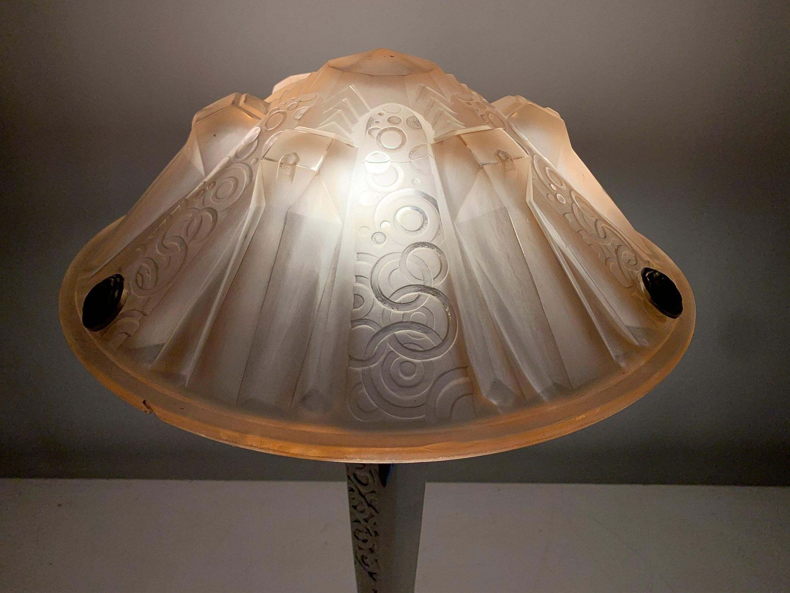 Lighting Art Deco Table Lamp In Pink Press Molded Glass Signed "Muller Frères Luneville" photo