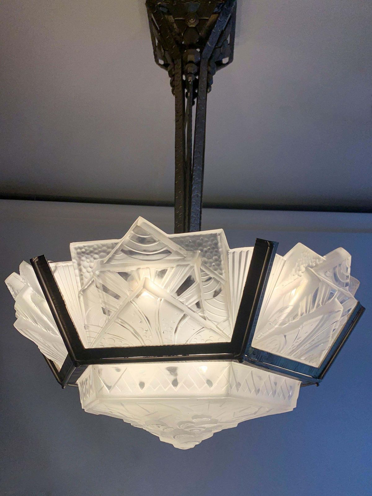 12845.0 Art Deco Chandelier, Glasses Signed Muller Frères Luneville photo
