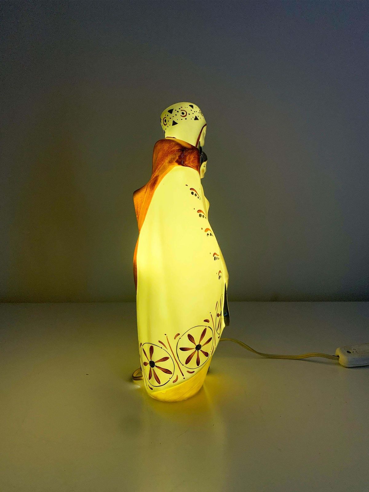 photo furniture Art Deco Ambient/Perfume Porcelain Table Lamp Signed Amelin / "Limoges France"