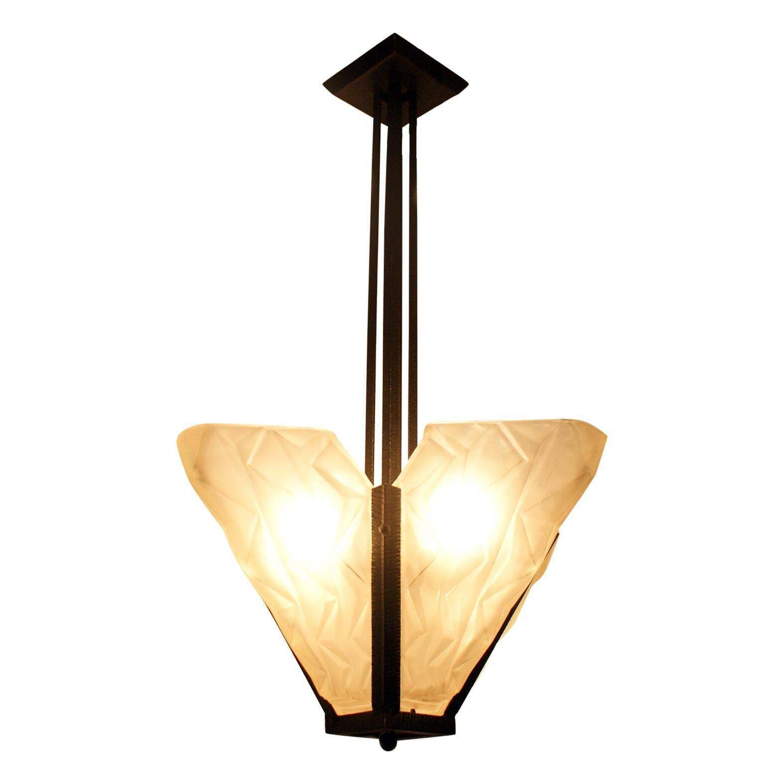 French Art Deco Pendant Chandelier Signed “Degué”, France, Circa 1930s