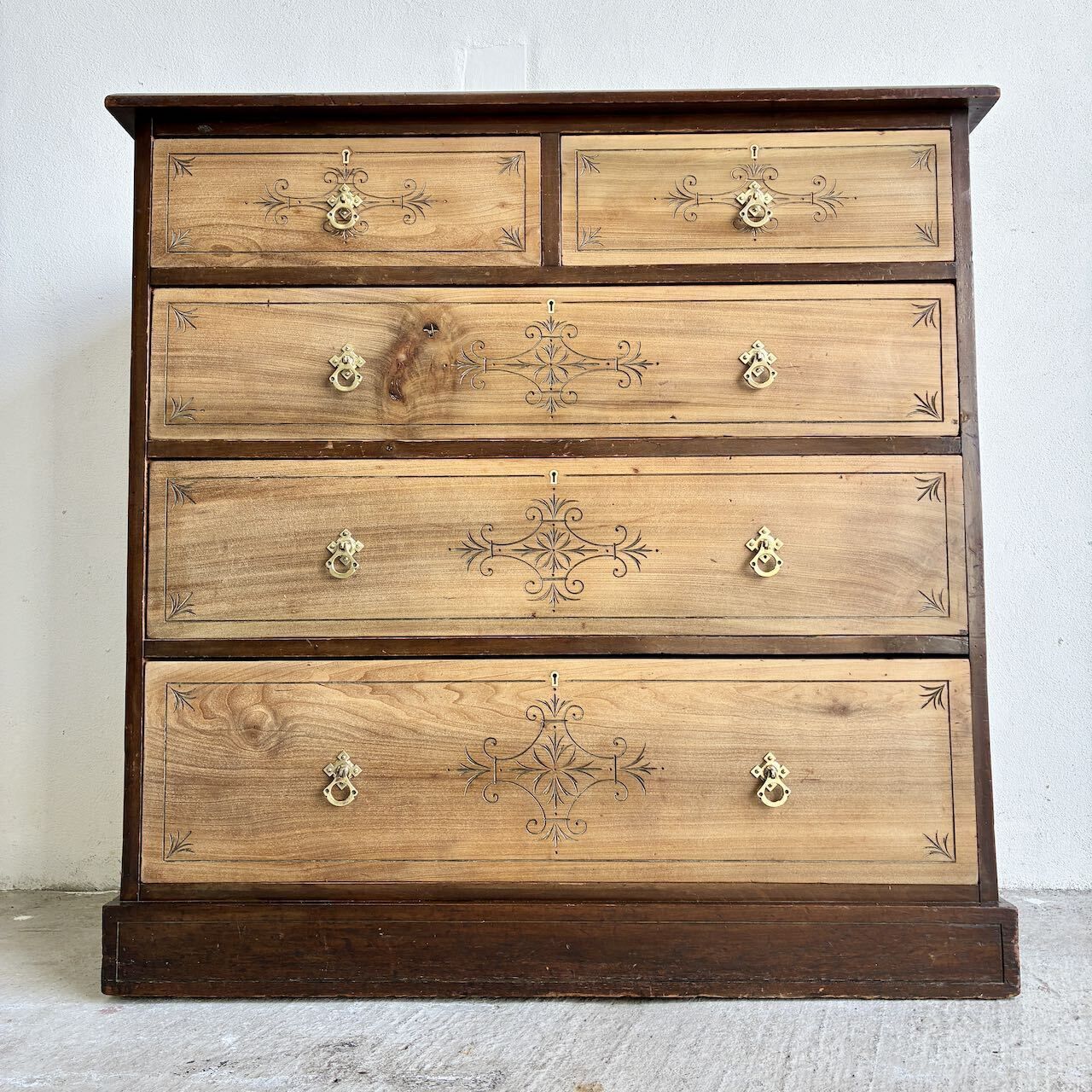 Arts And Crafts Chest Of Drawers