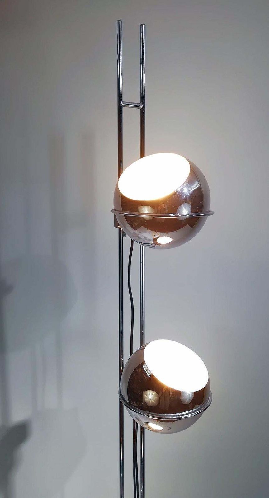 “Goffredo Reggiani” Eyeball Triple Light Floor Lamp, Circa 1970 photo vintage