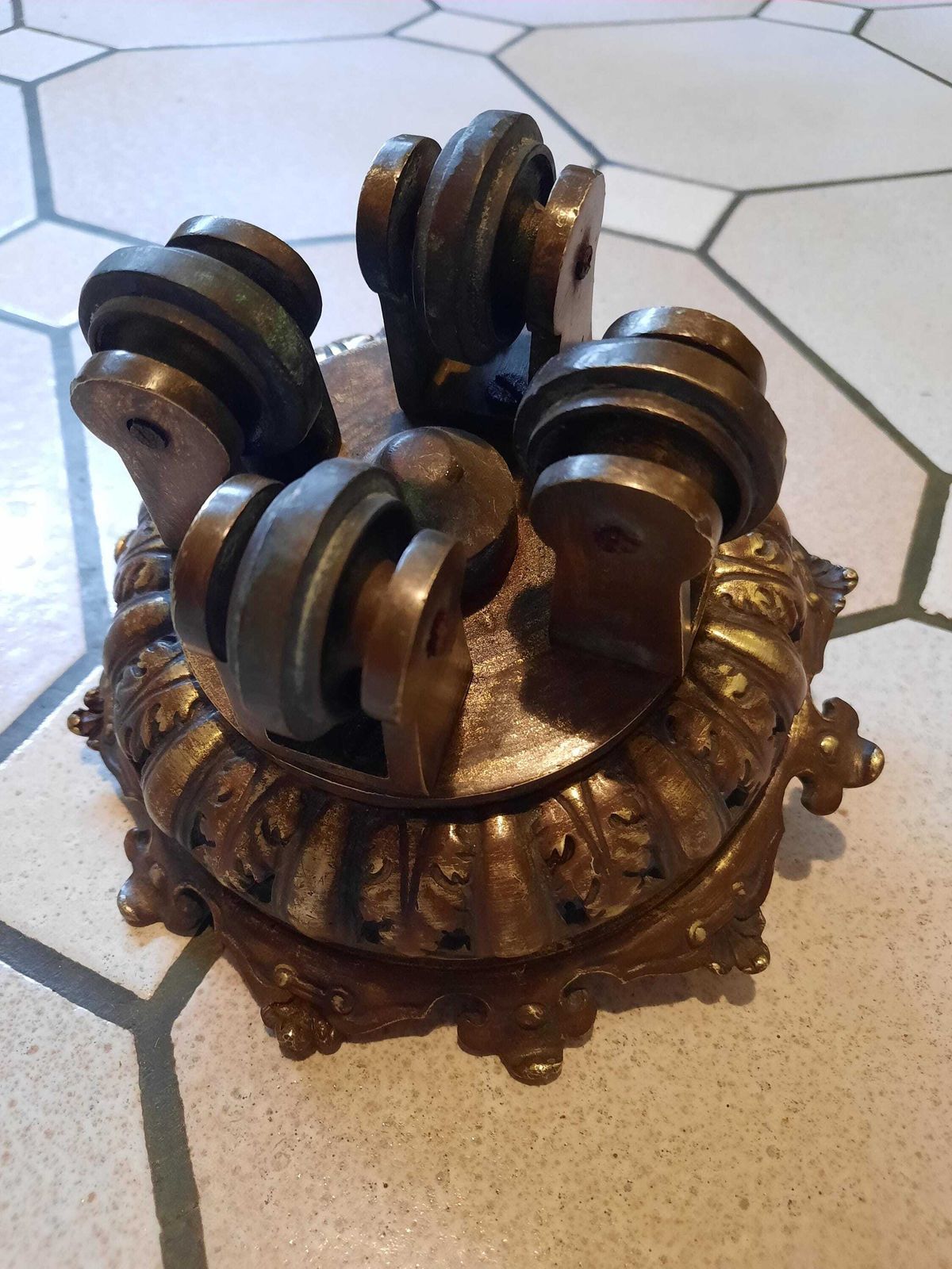 Bronze Ceiling Pulley Chandeliers Antique Chateau French Chandelier Lighting Interior Decor Quality 2.2kg photo vinterior