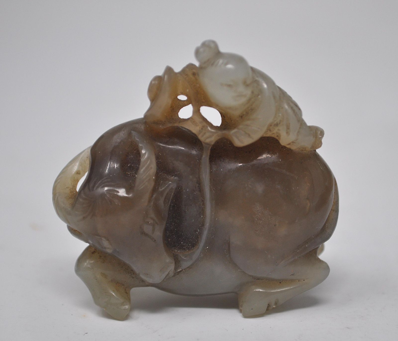 Jade Carving Buffalo And Boy, Chinese Jade photo vinterior