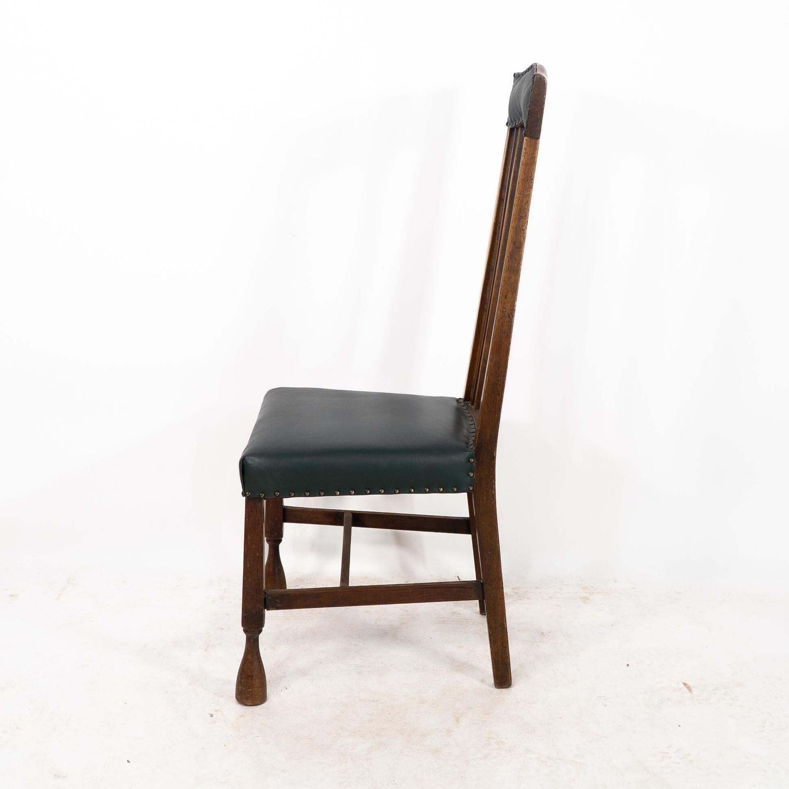 Liberty & Co. Attr. Set Of 3 Dining Chairs With Voysey Style Inlaid Pewter Heart photo vintage