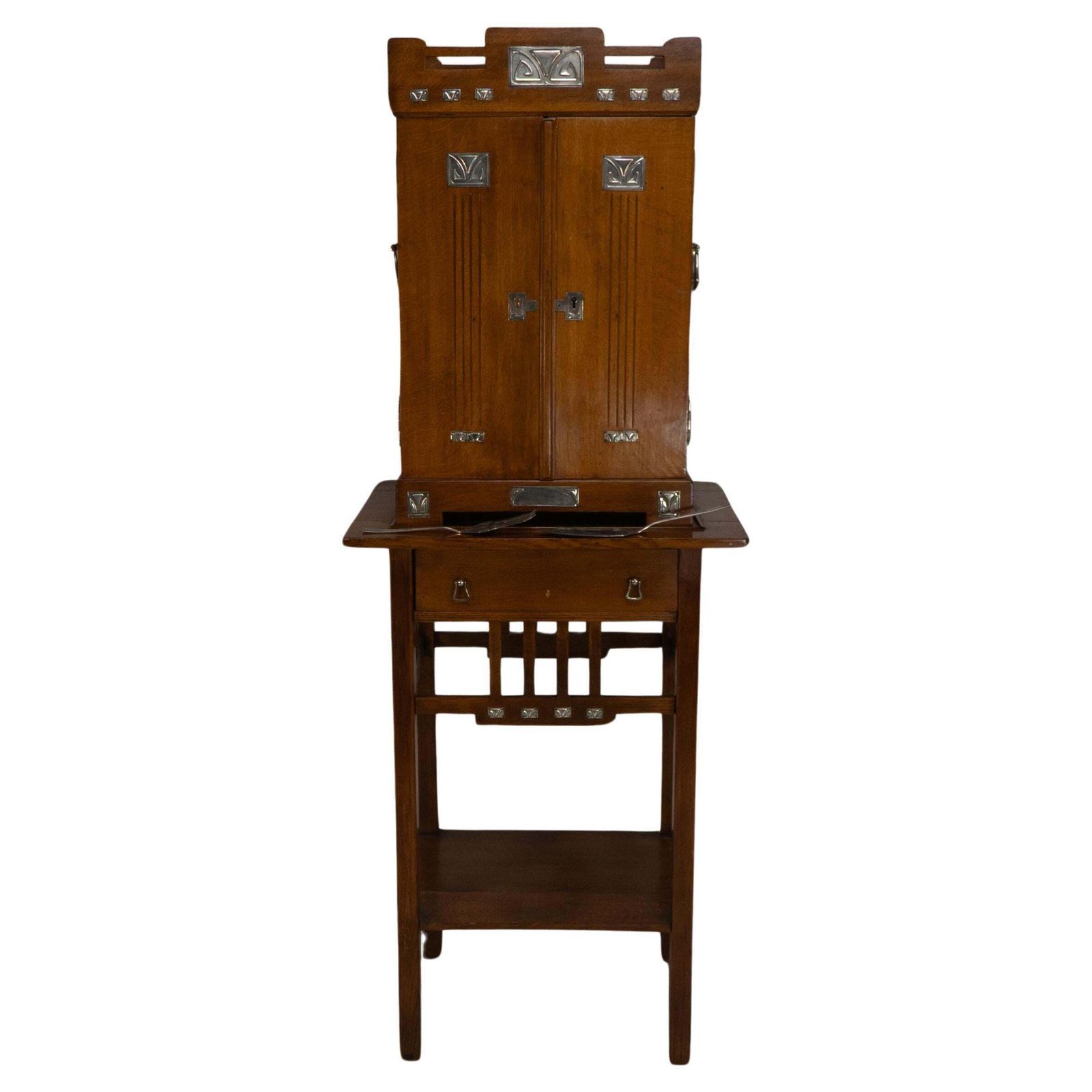 Wmf. A 12 Person Cutlery Service In Original Stylized Secessionist Oak Cabinet