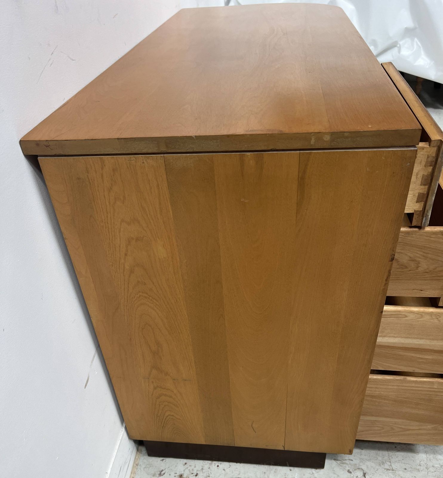 Furniture 20th Century Maple Veneer Style Desk photo
