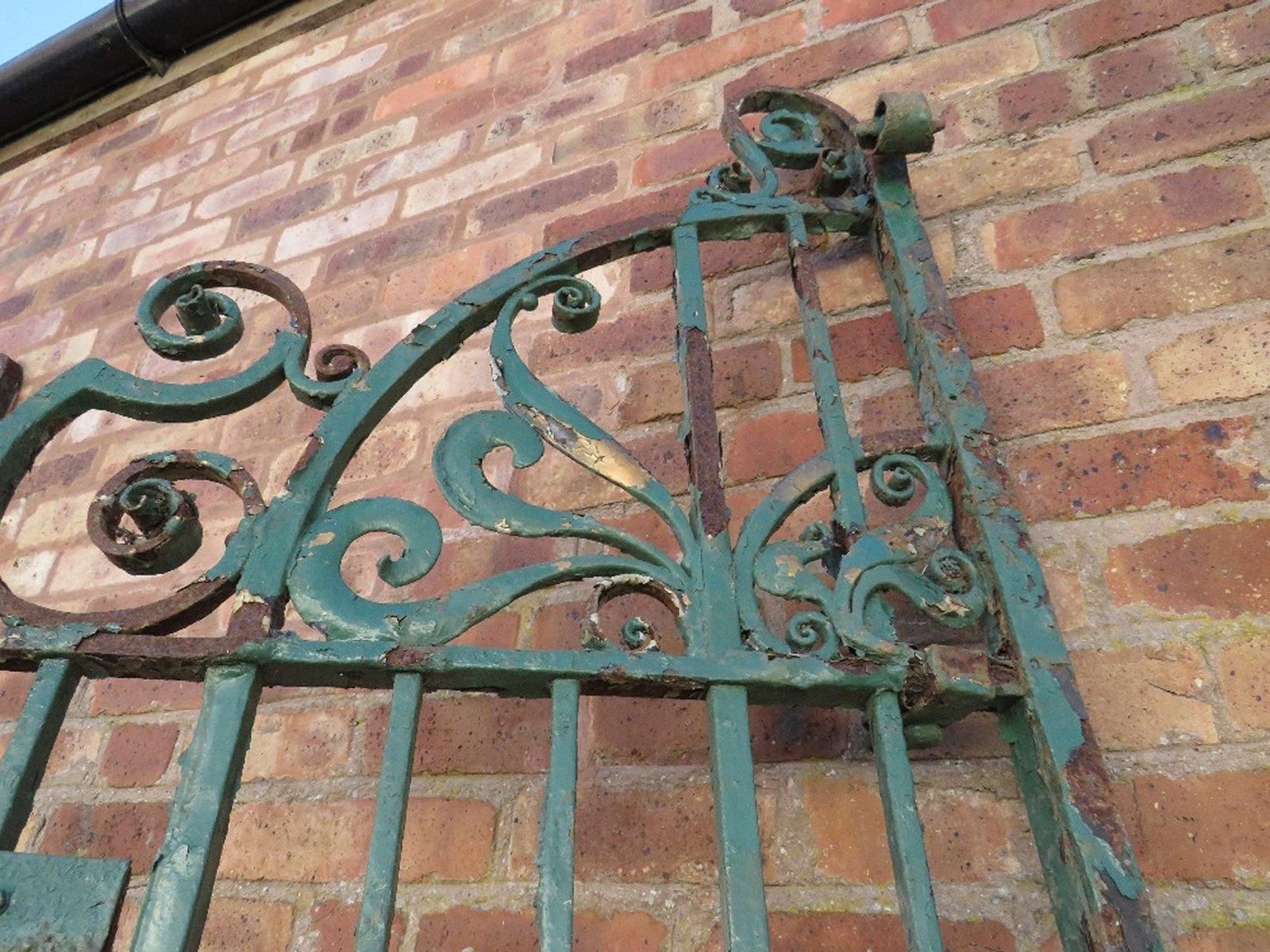 An Exceptional Period Pair Of Arts & Crafts Hand Hammered & Wrought Iron Gates photo Home Fixtures