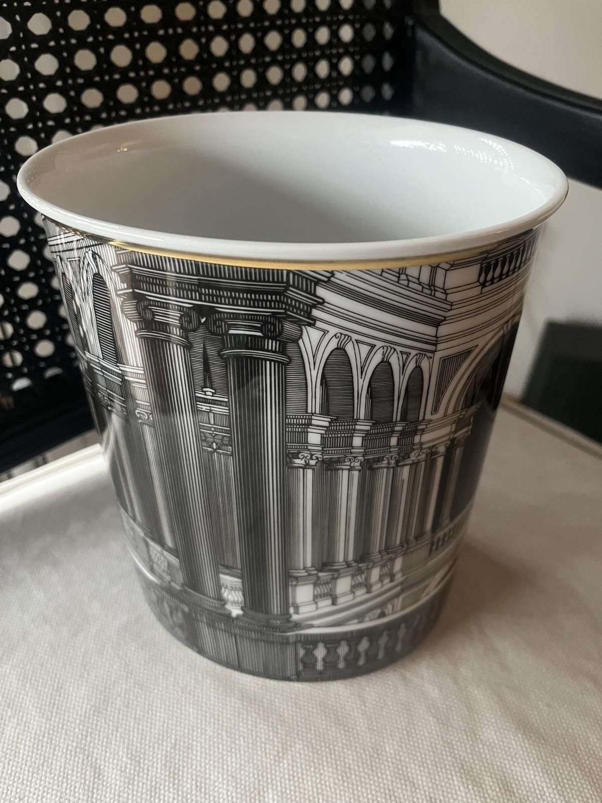 Fornasetti For Rosenthal – “Palladiana” Porcelain Oval Cachepot 1990 photo Home Decor