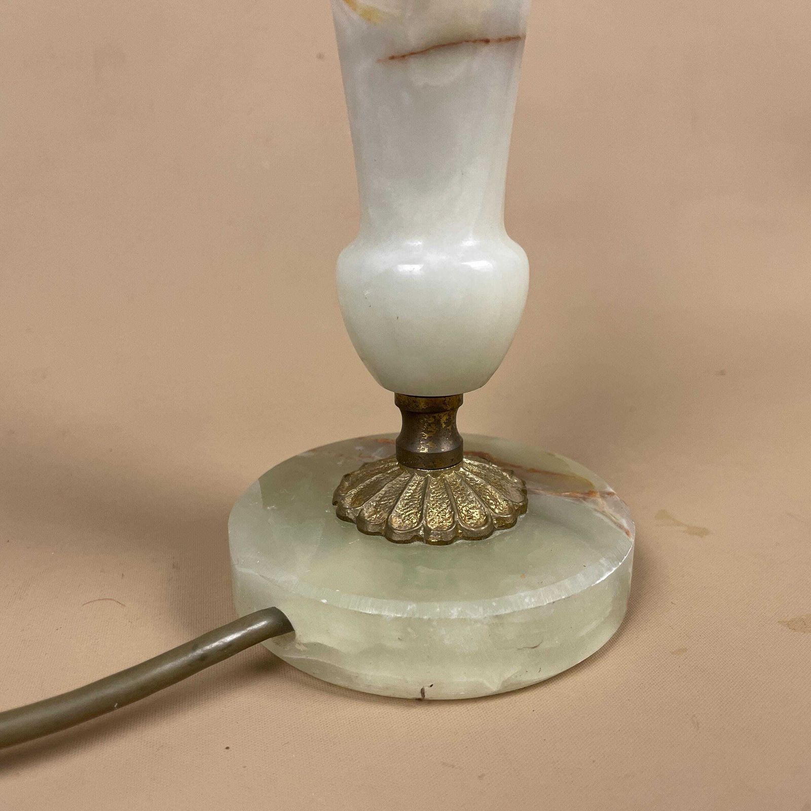 Antique Onyx Marble Lamp Light Brass Gold Metal Green Bedside Side Table Desk Marbled Patterned Vintage Pattern Stone Ornate Round Base photo vinterior