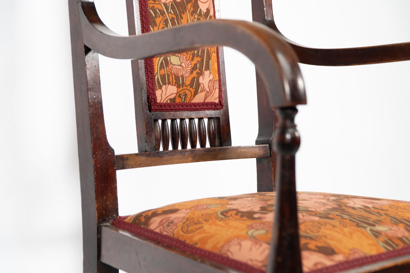5500.0 George Walton For John Rowntree's Cafe. An Arts And Crafts Walnut Armchair photo