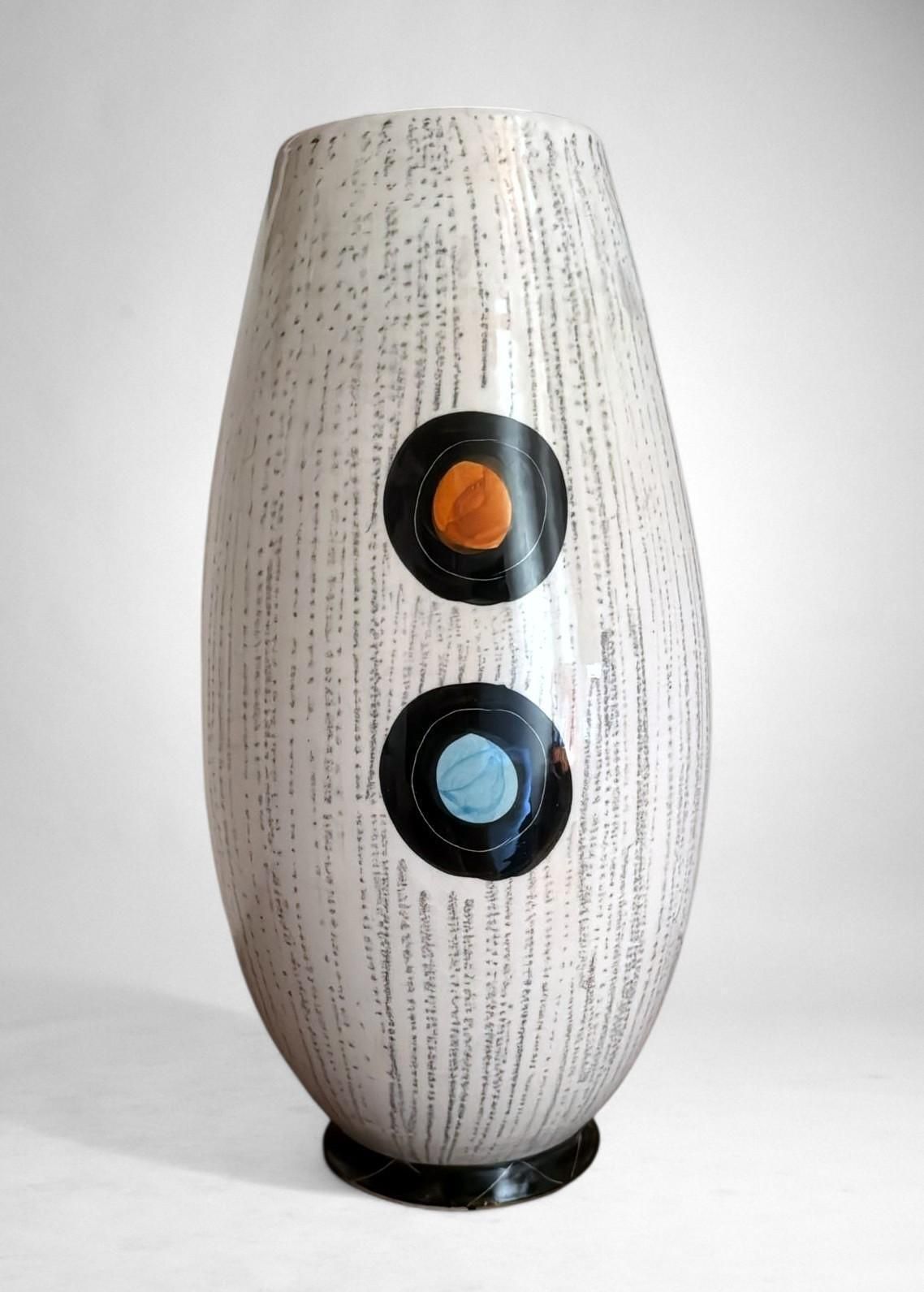 photo vinterior Mid Century Modern Ceramic Vase With Stylized Girl And Geometric Motifs