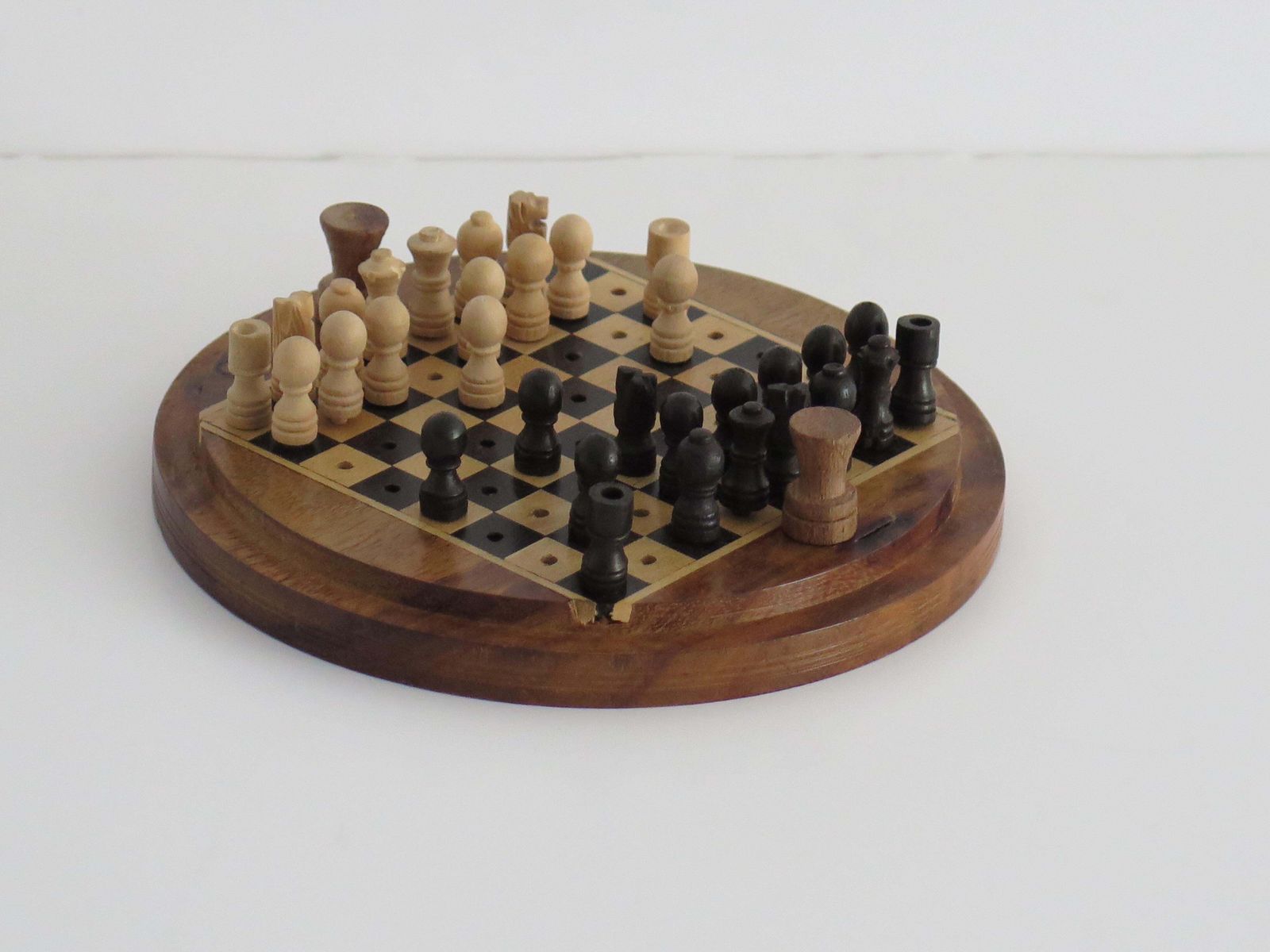 Miniature Travelling Chess Set Game Inlaid Walnut Box Handmade, Circa 1930's photo Home Decor