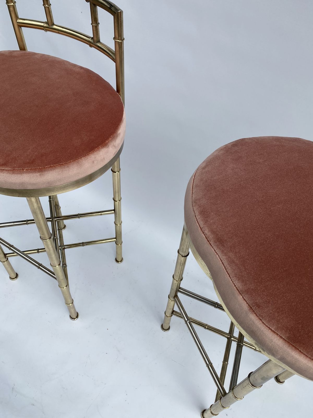 1970s Pair Pink Dedar Velvet Brass Faux Bamboo Bar Stools Hollywood Regency Breakfast Bar Kitchen photo Furniture