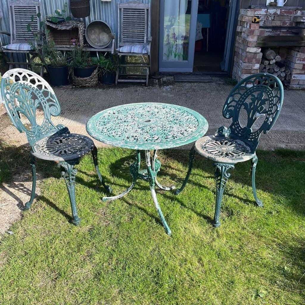 photo for sale Painted Garden Table & 2 Chairs Great Patina Peeling Paint Solid