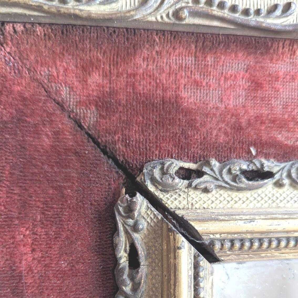 A Very Pretty Victorian Gilt And Red Velvet Framed Wall Mirror C1860 photo 325.0