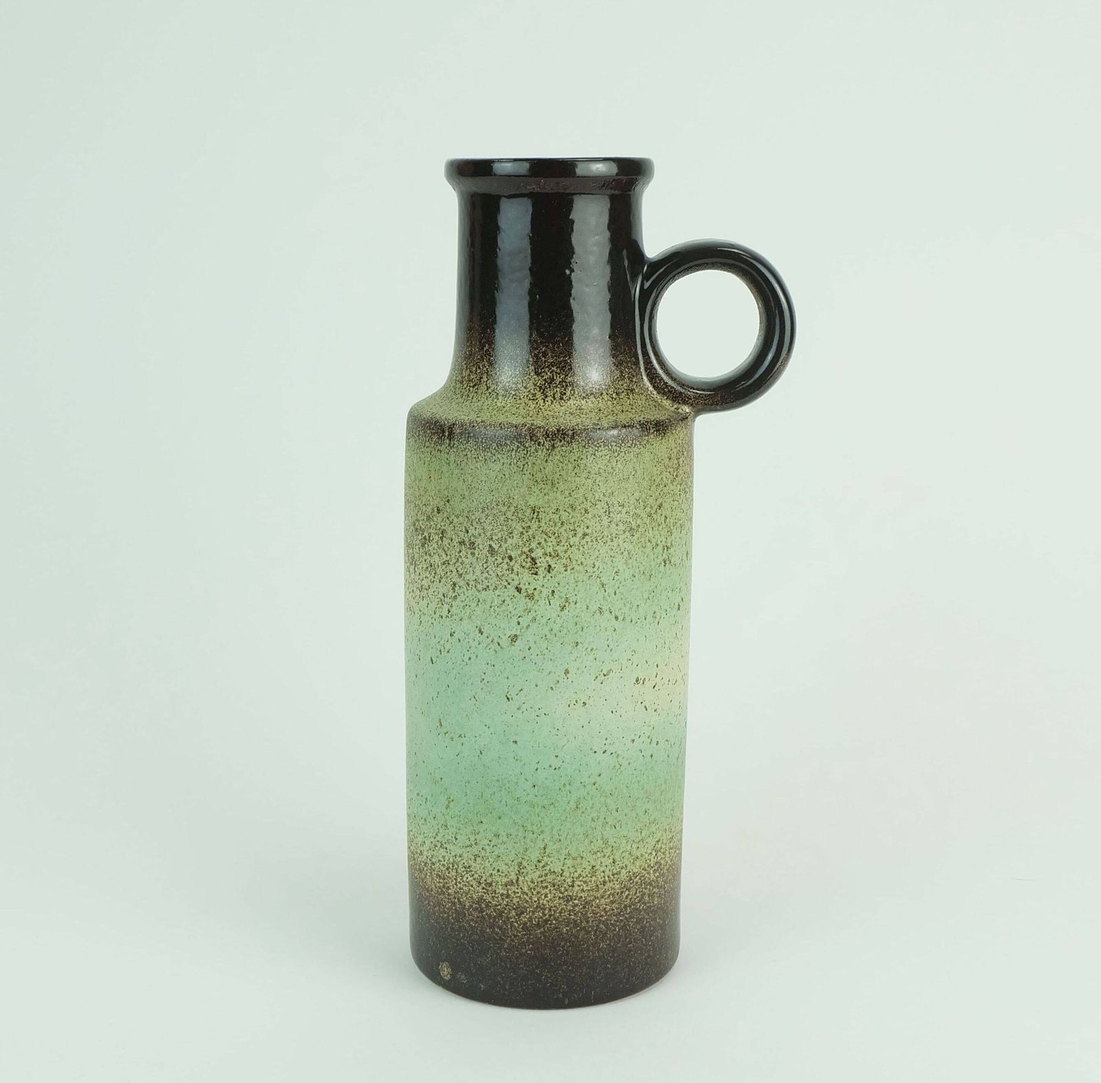 photo furniture 1960s 70s Vintage Scheurich Vase Model 401 28 Shades Of Green And Brown