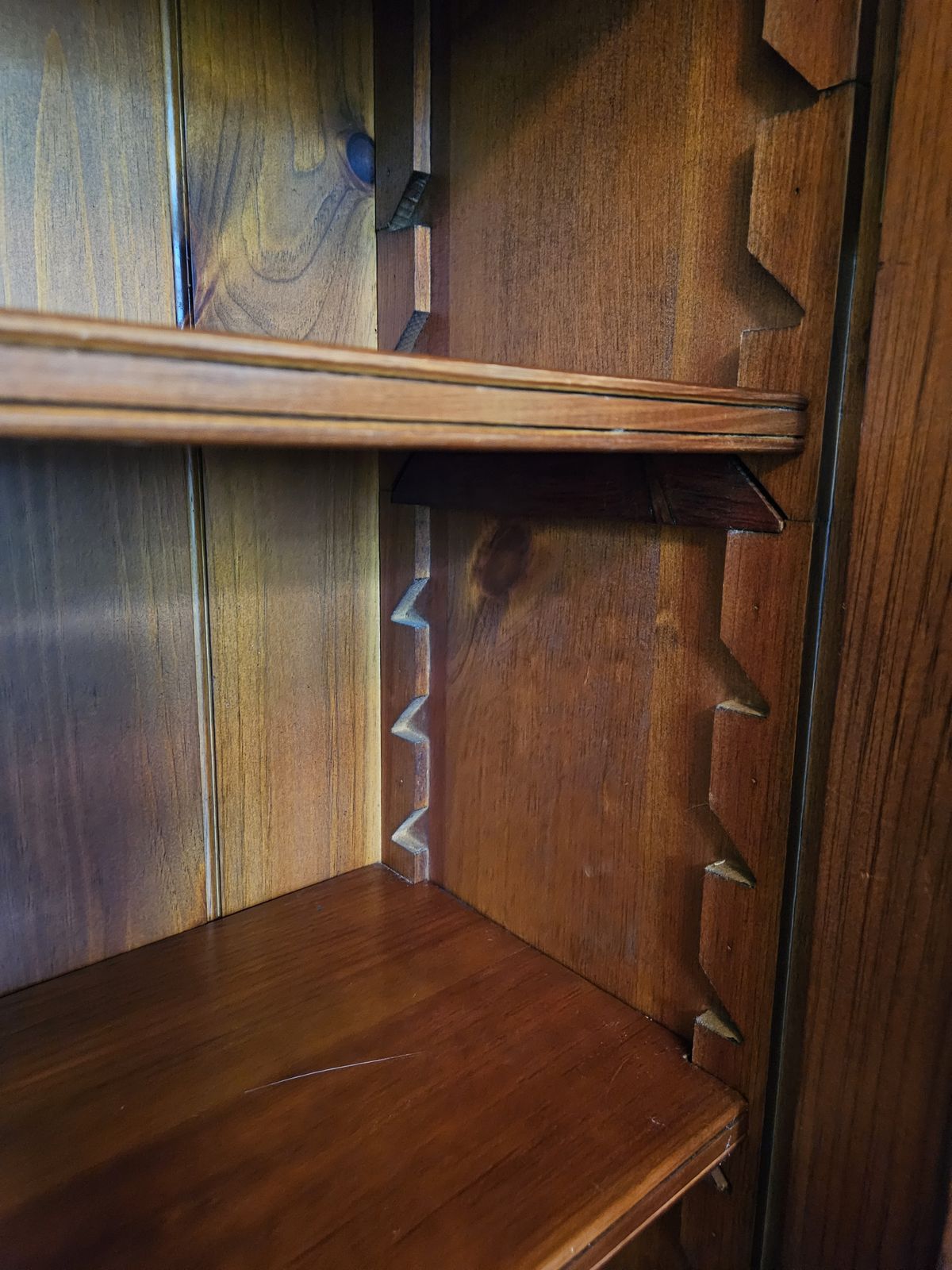 Chalon Country Dresser Original Chalon Distressed Finish photo vinterior