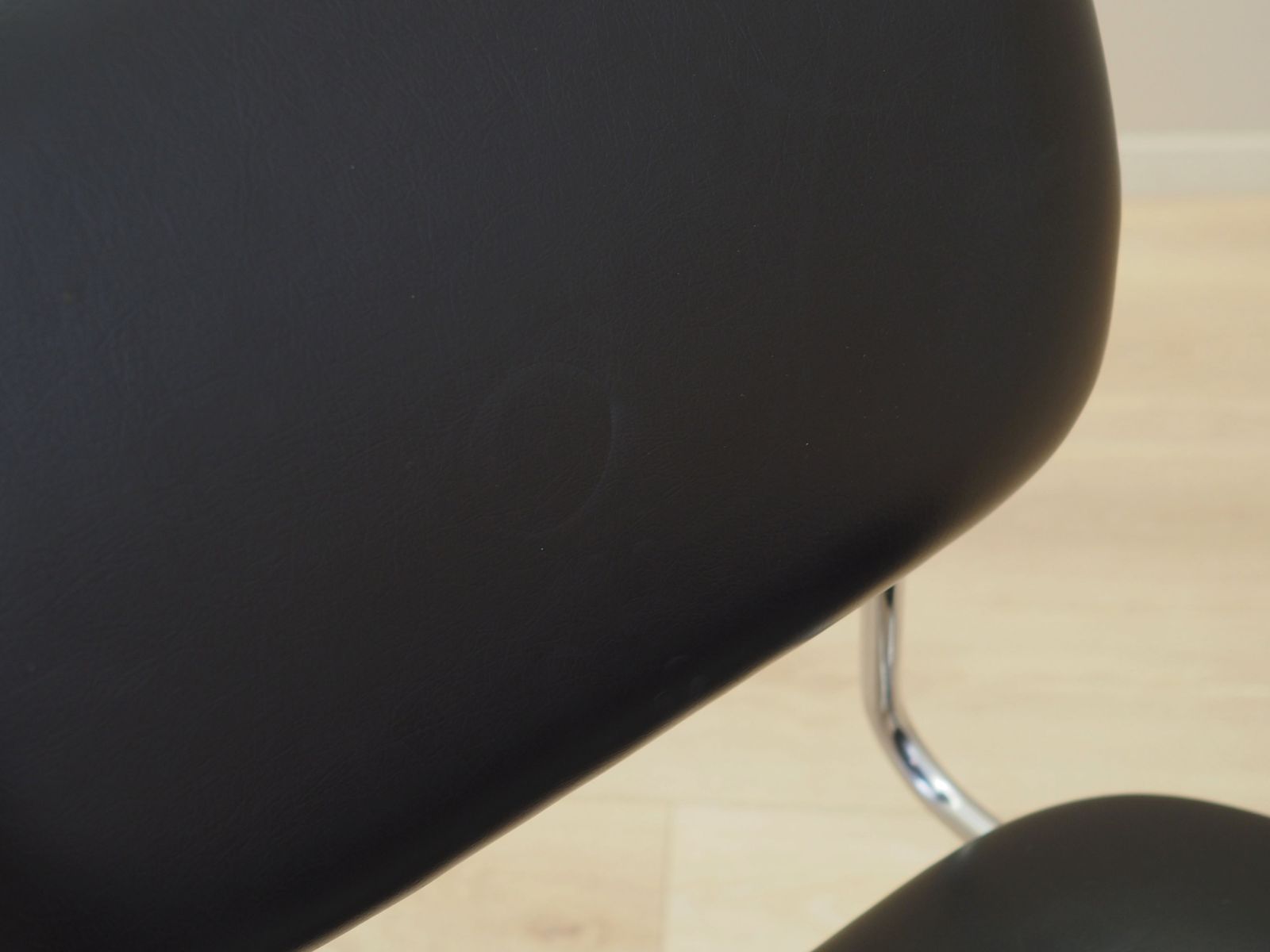 photo vinterior Chair, Italian Design, 1970s, Production: Italy