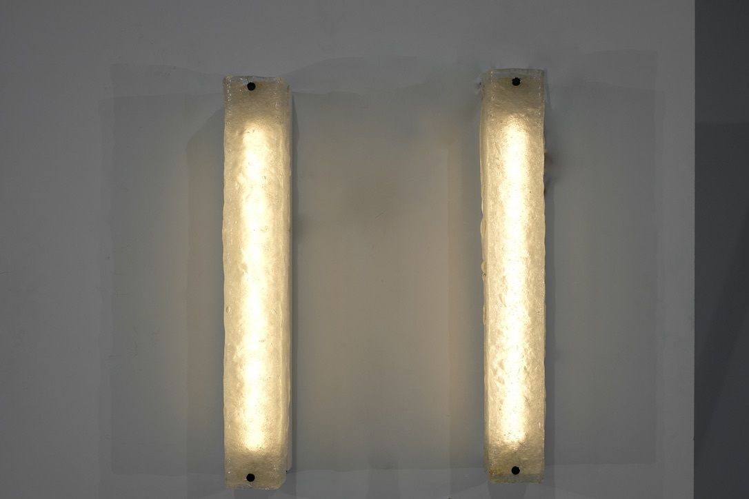 photo for sale Large Pair Of Wall Lights In Murano Glass, Italy 1970s.