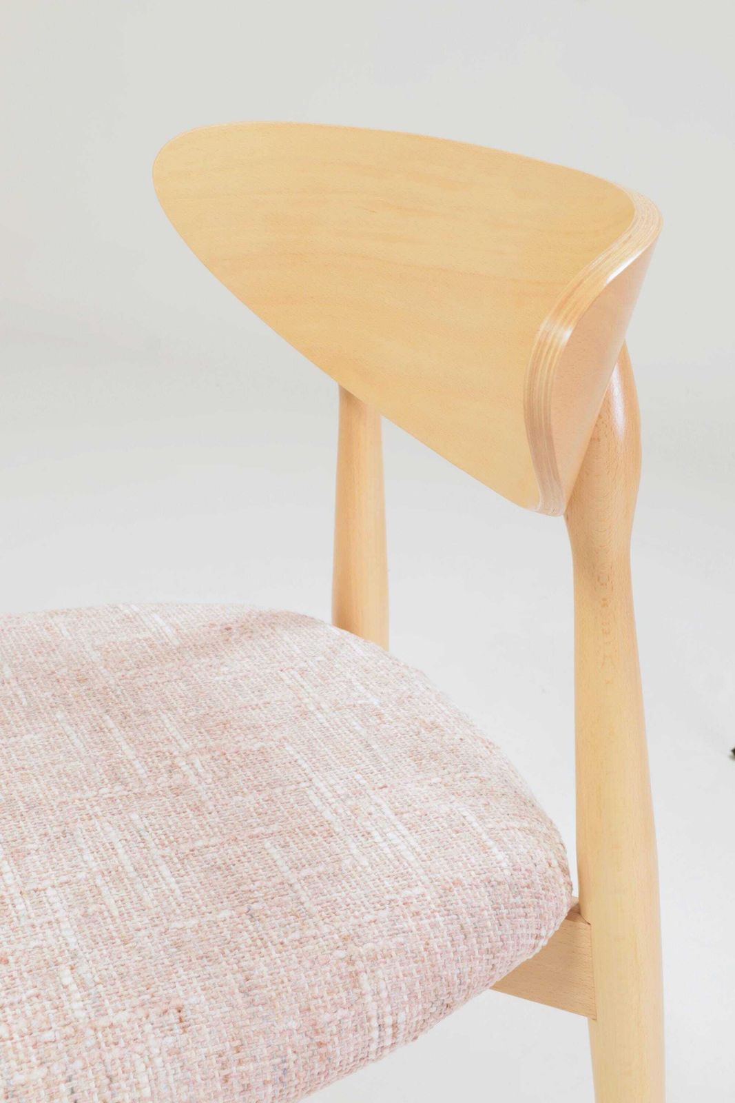 photo furniture Light Pink Set Of 6 Scandinavian Design Dining Chairs Natural Wood