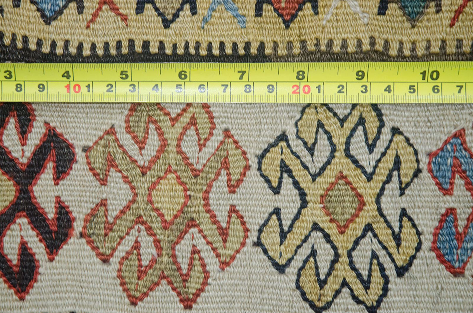 Antique Qasvin Kilim Carpet 316x117cm photo Textiles