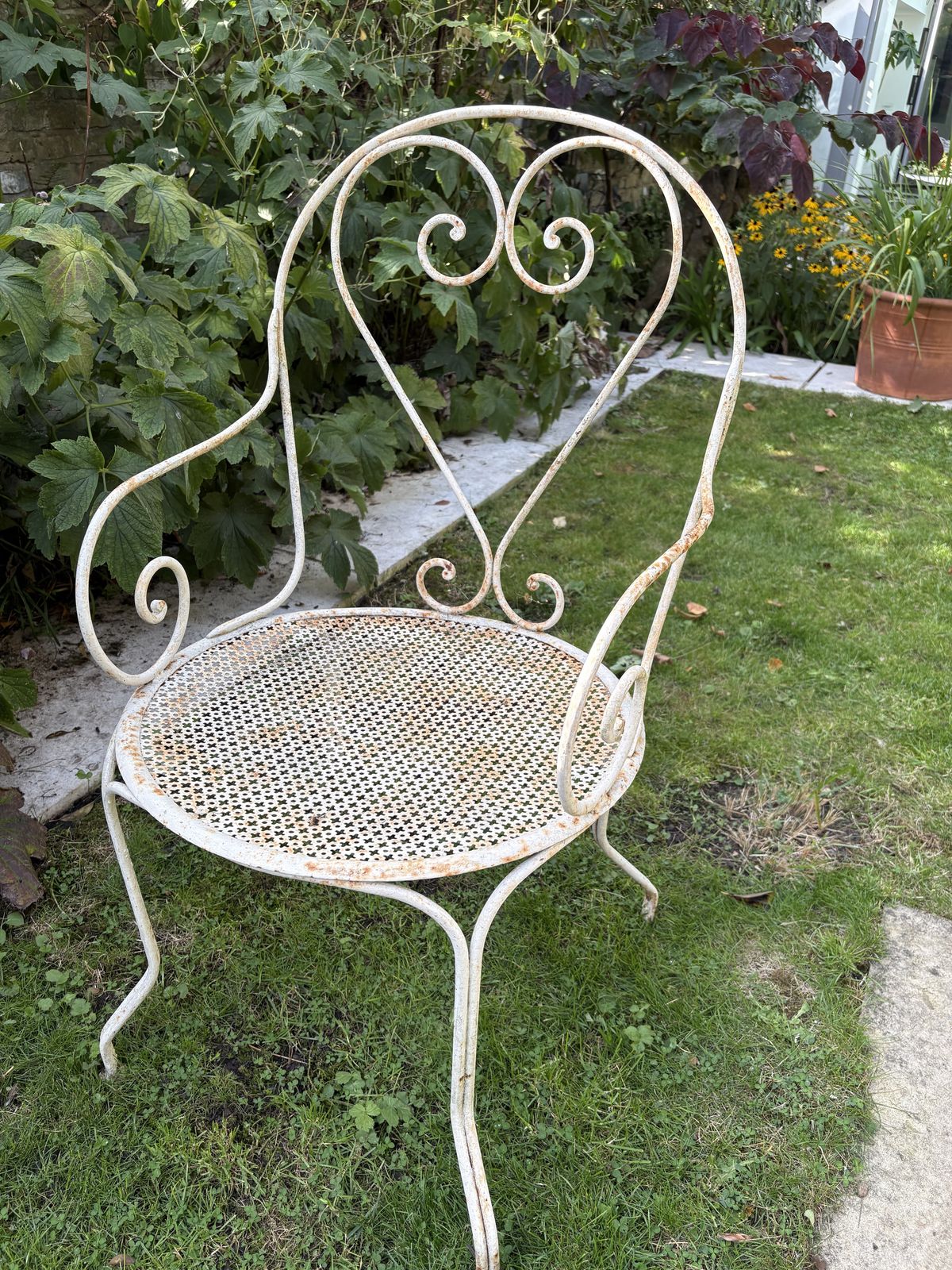 Vintage Garden Table And Chairs photo Garden Furniture