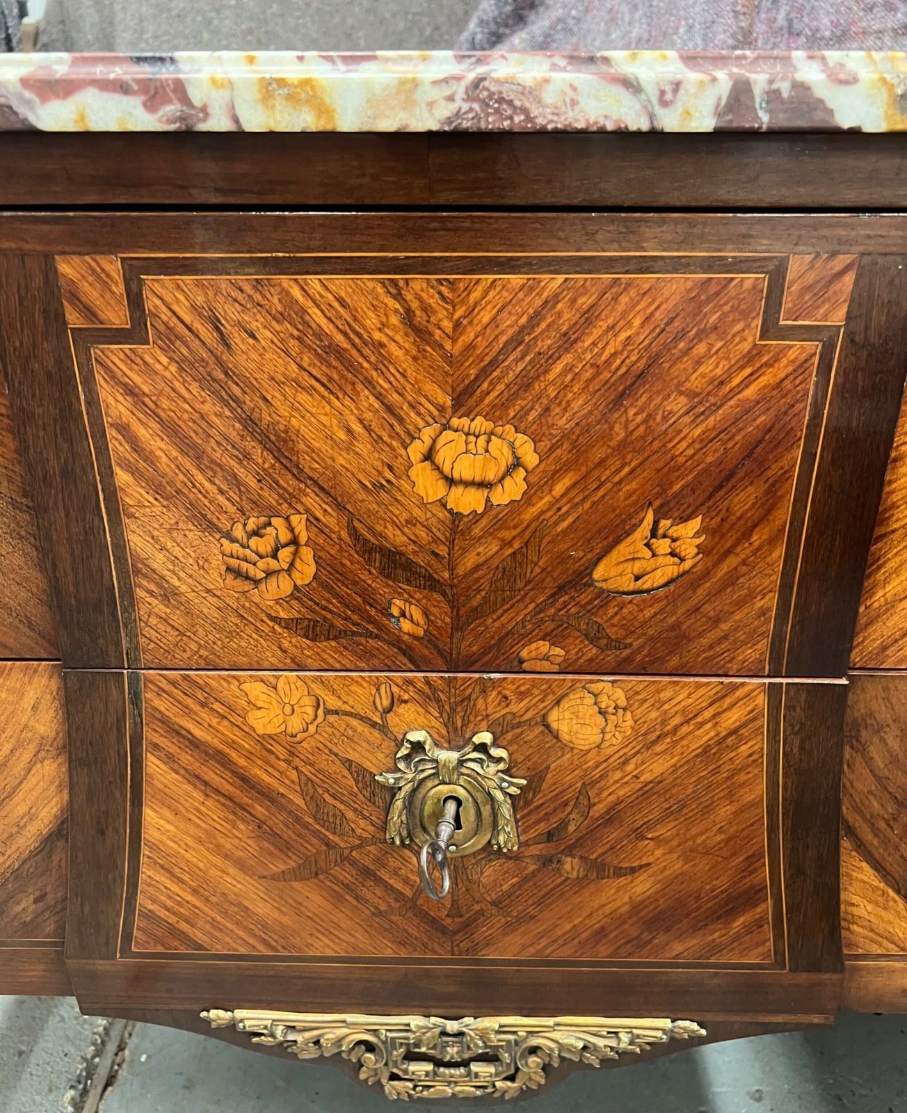 2035.0 Superb 19th.C. French Commode Chest Of Drawers photo