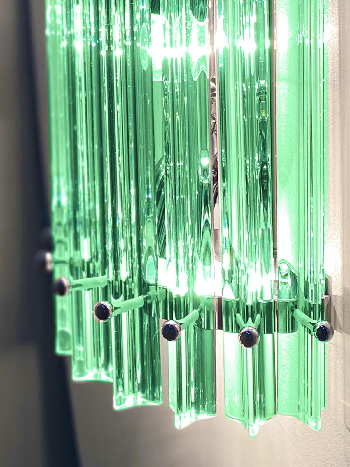 Set Of Two Contemporary Green Wather Triedro Murano Glass Wall Sconce photo vinterior