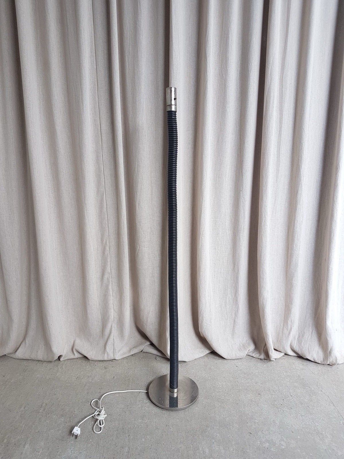 Vtg Mid Century Floor Danish Bendy Cobra Floor Lamp R934 photo buy