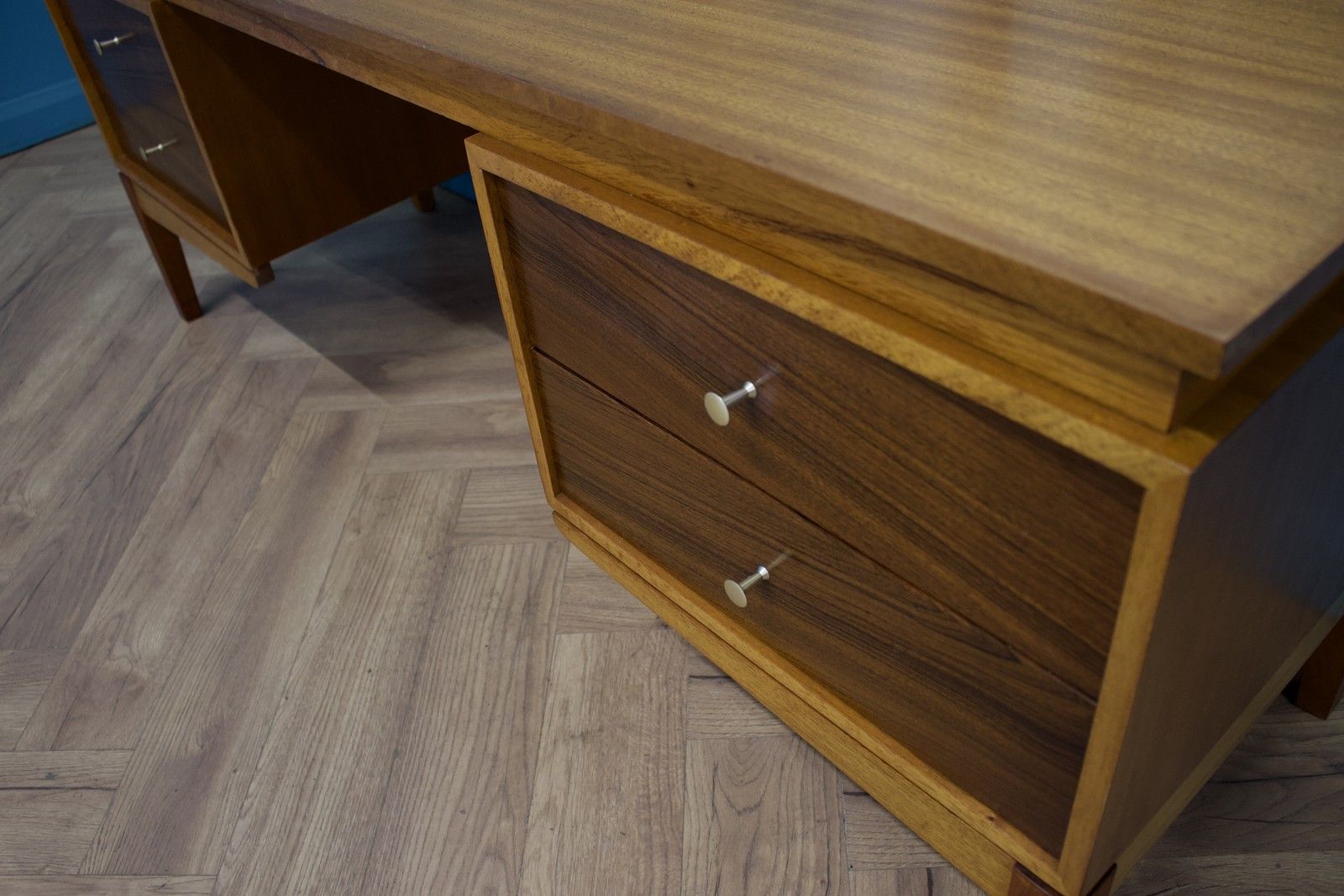 Mid Century Teak Dressing Table By Peter Hayward For Uniflex, 1960s #1543 photo 599.0