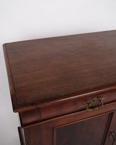Low Antique Sideboard   Hand Polished Mahogany   Fixed Shelves   1880s photo vinterior