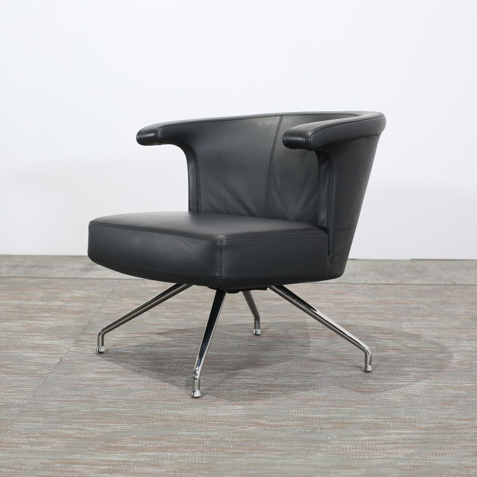 Frighetto Leather Swivel Chair, Set Of Four photo vinterior