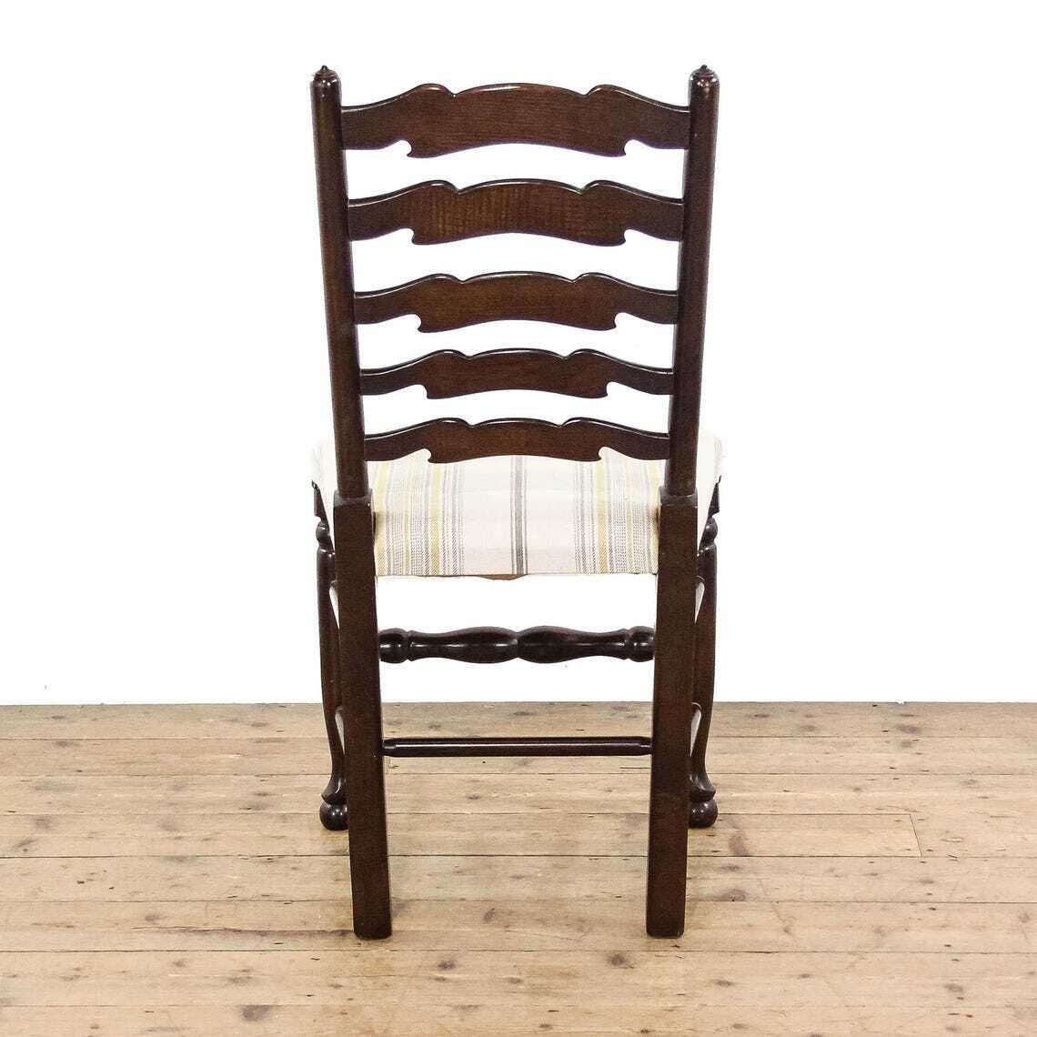 Set Of Four Upholstered And Oak Chairs  Set Of Chairs  Antique Chairs  Dining Chairs  Kitchen Chairs photo vinterior