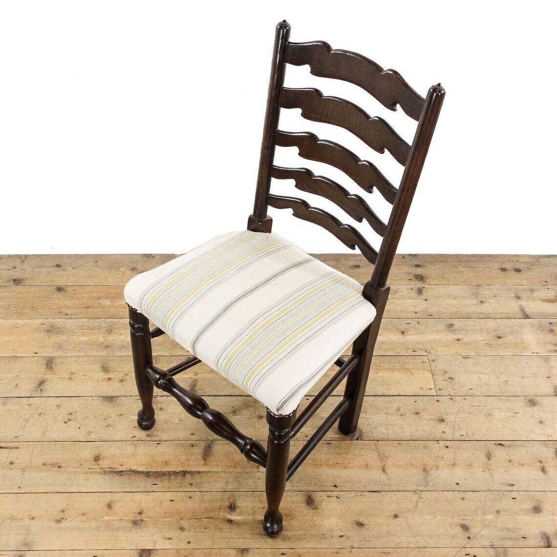 Set Of Four Upholstered And Oak Chairs  Set Of Chairs  Antique Chairs  Dining Chairs  Kitchen Chairs photo vintage