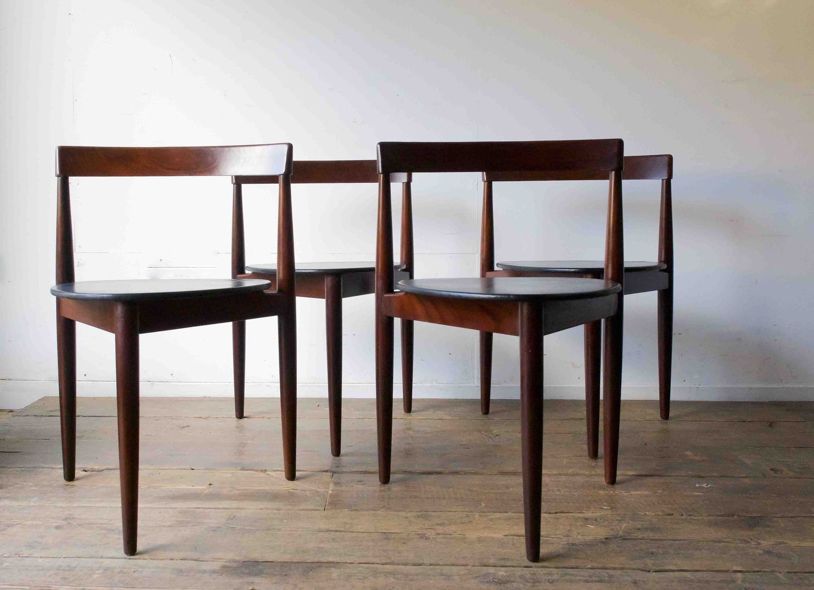 A Set Of 4 Mid Century Danish Chairs By Hans Olsen For Frem Rojle photo Furniture