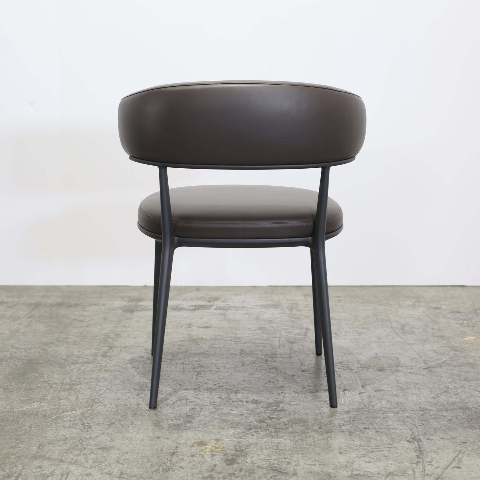 Maxalto Caratos Dining Chairs, Set Of Twelve photo Furniture