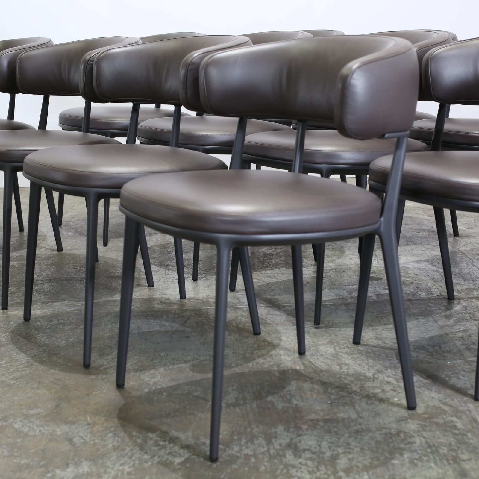 Maxalto Caratos Dining Chairs, Set Of Twelve photo vintage