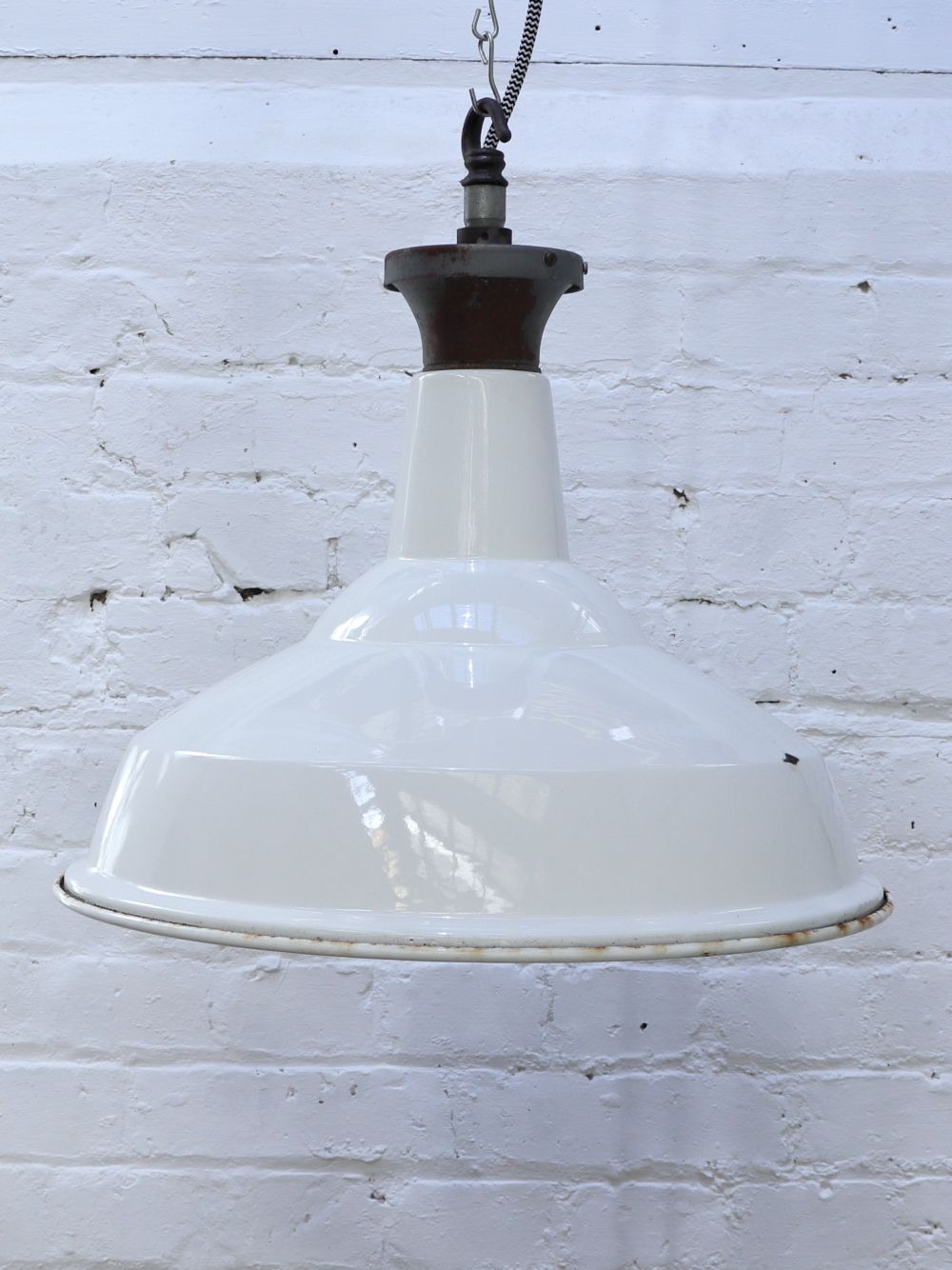 photo furniture Large Vintage Benjamin Factory Pendant Light   1 Left