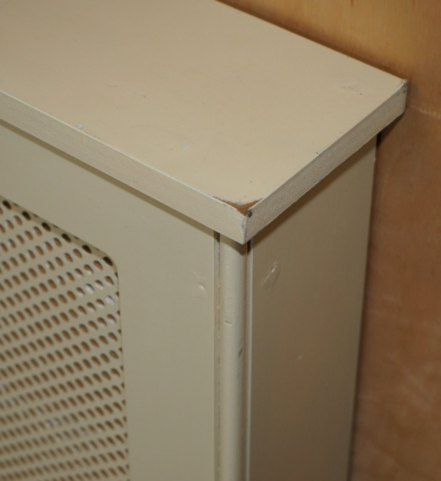 Vintage White Painted Radiator Cover Double Sized Ready To Go photo vintage
