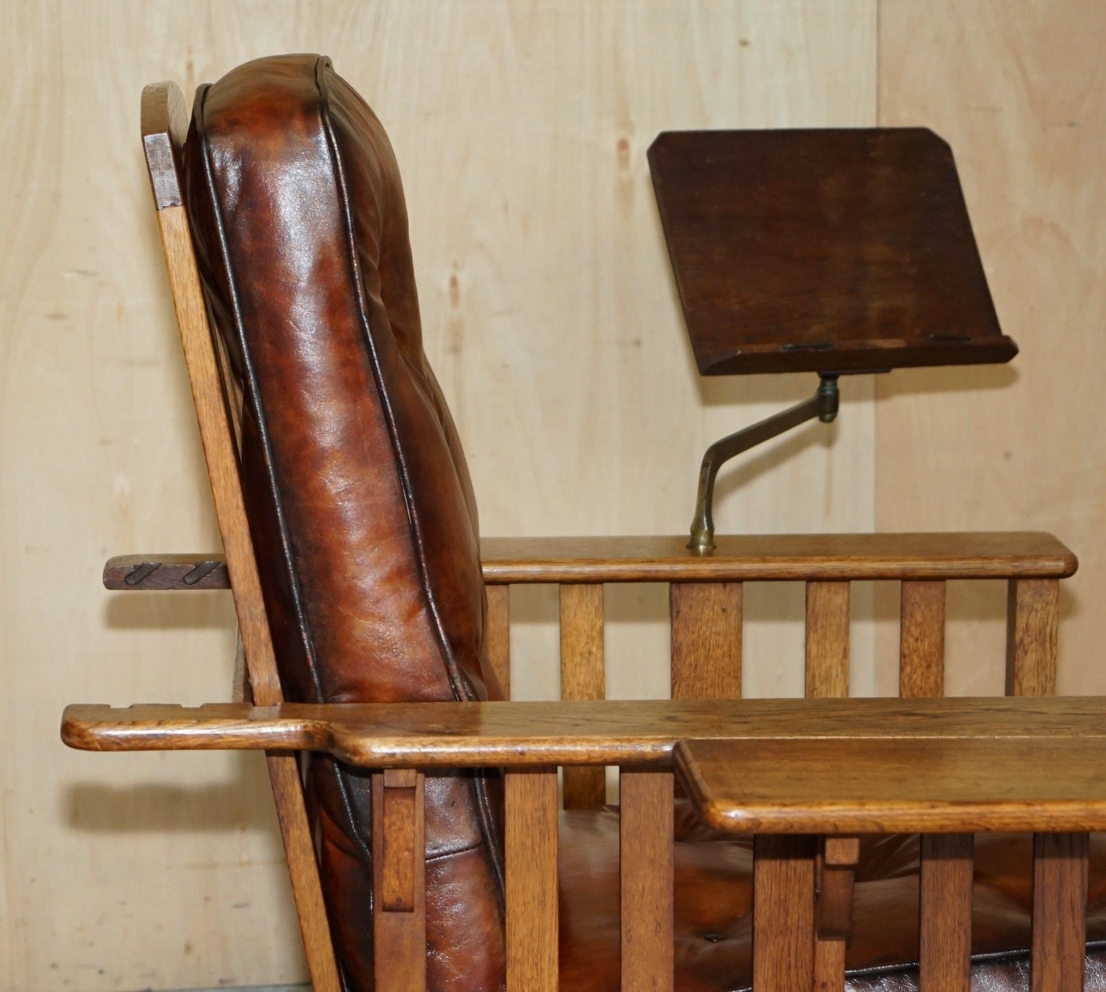 photo vintage Antique Art Deco Chesterfield Brown Leather Reclining Armchair Writing Slope