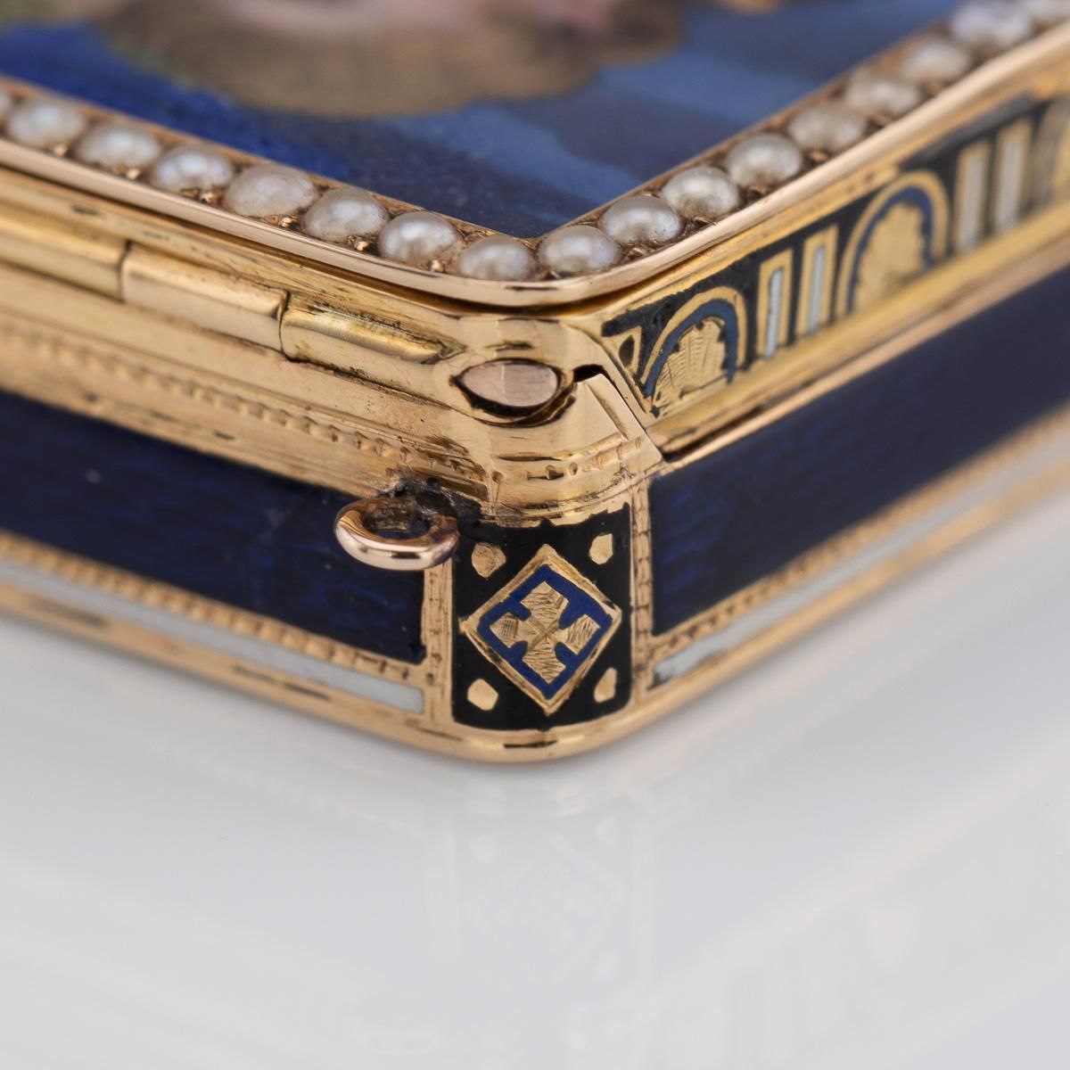 photo vinterior Antique 19thc Swiss 18k Gold & Enamel Vinaigrette, Jean Georges Rémond C.1800