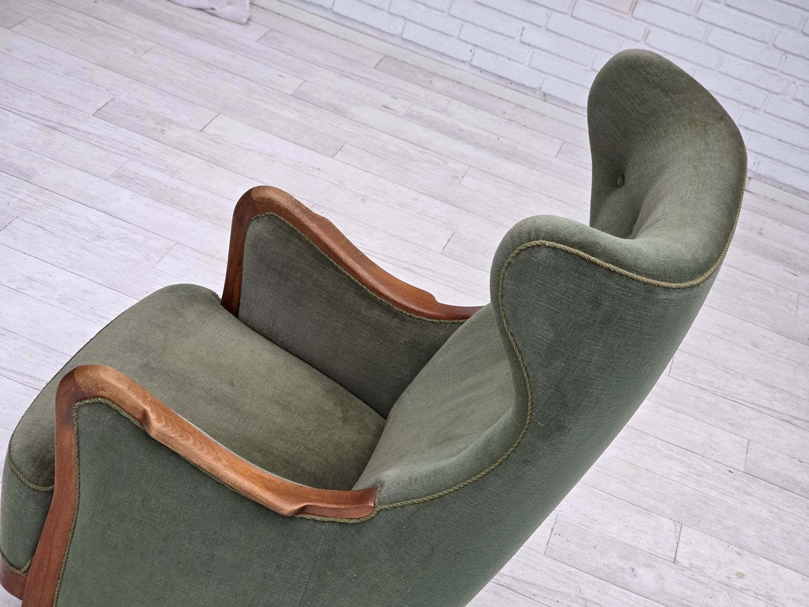 photo furniture 1960s, Danish Highback Armchair, Green Furniture Velour, Teak Wood.