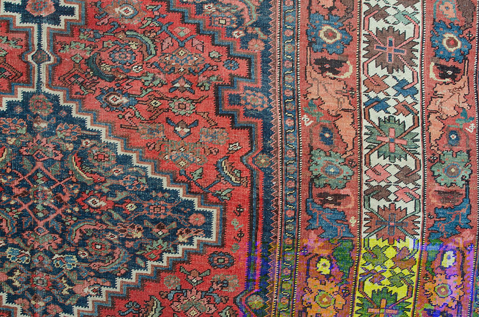 Antique Bijar Carpet 570x236cm photo vinterior