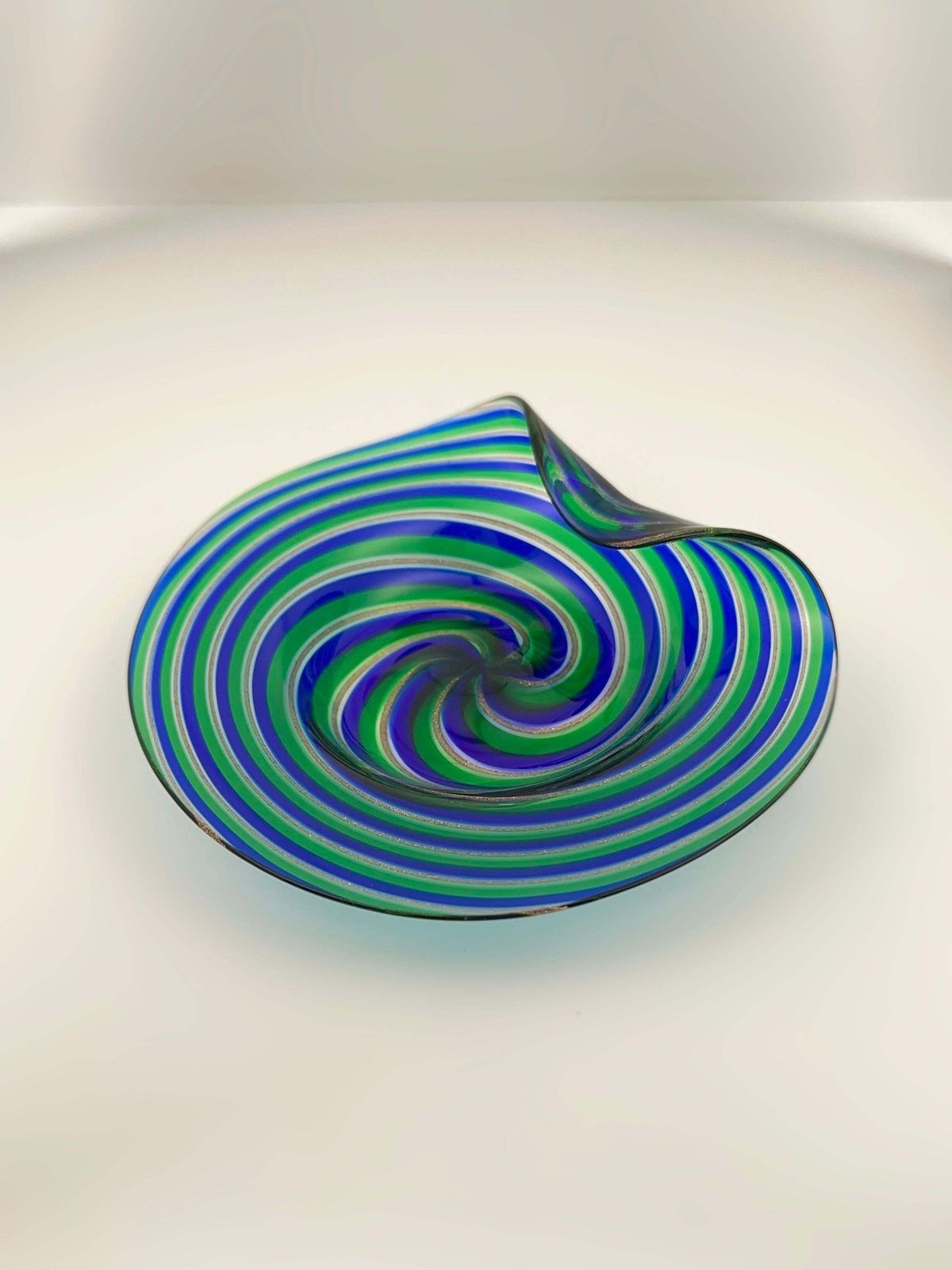 Murano Glass Filigrana Dish With Aventurine, Attributed To Cenedese & Alberelli photo 220.0