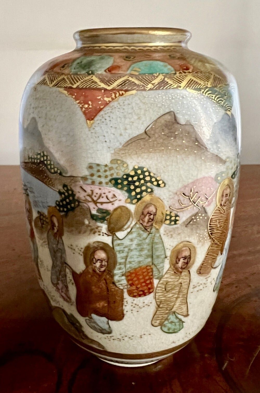 Small Satsuma Vase, Oriental photo furniture