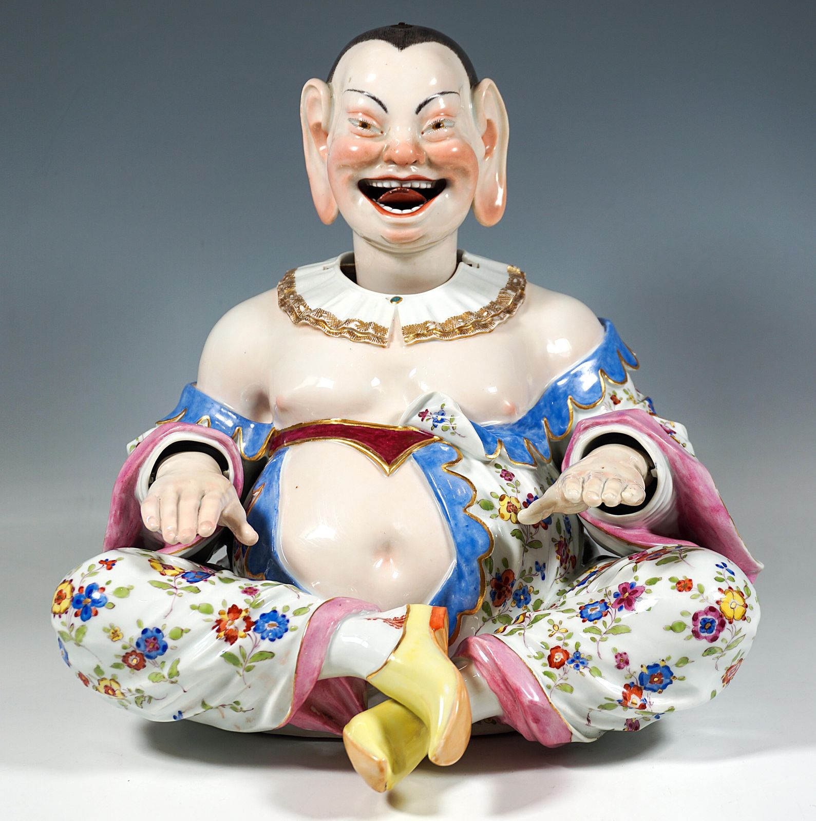 photo furniture Two Large Seated Meissen Porcelain Wiggling Pagodas, By J.J. Kaendler, Ca 1840